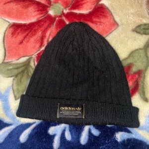 Adidas beanie